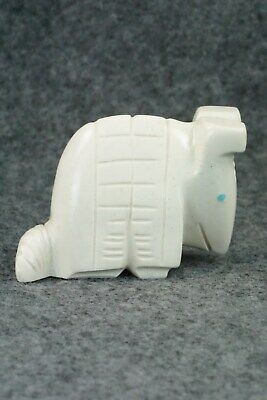 Armadillo Zuni Fetish Carving - Gilbert Lonjose - Image 5