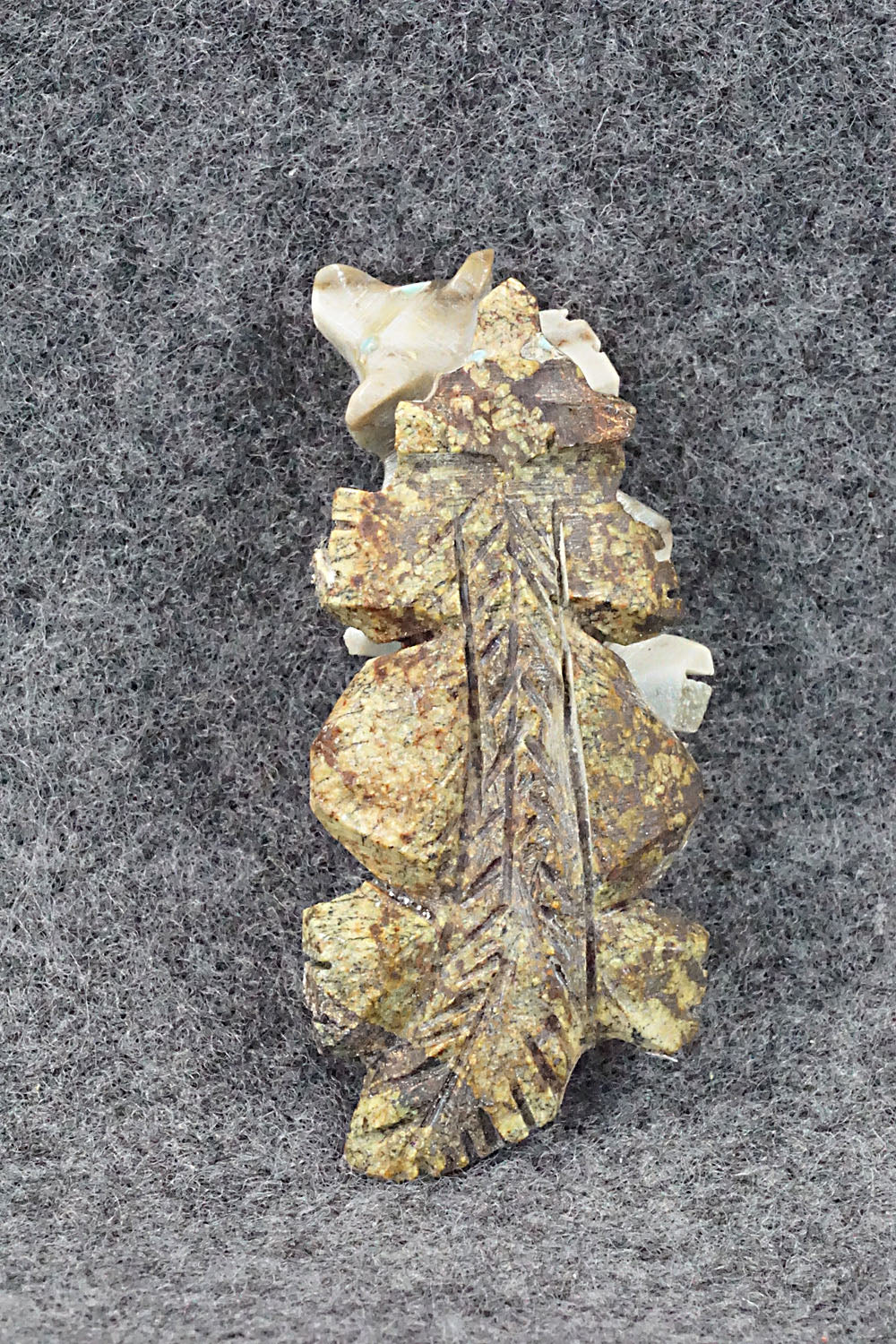 Badger Zuni Fetish Carving - Carl Etsate - Image 6