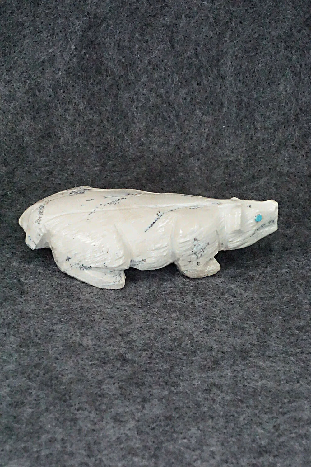 Badger Zuni Fetish - Derrick Kaamasee - Image 5