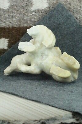 Bear Zuni Fetish Carving - Albert Eustace - Image 11