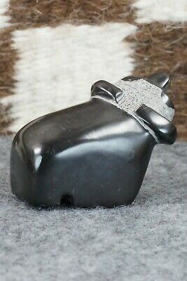 Bear Zuni Fetish Carving - Reynold Lunasee - Image 4