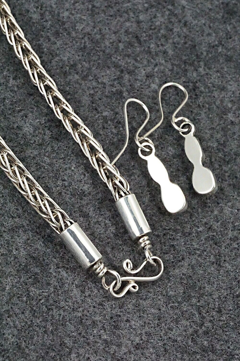 Coral & Sterling Silver Necklace and Earrings Set - Smokey Gchachu - Image 9