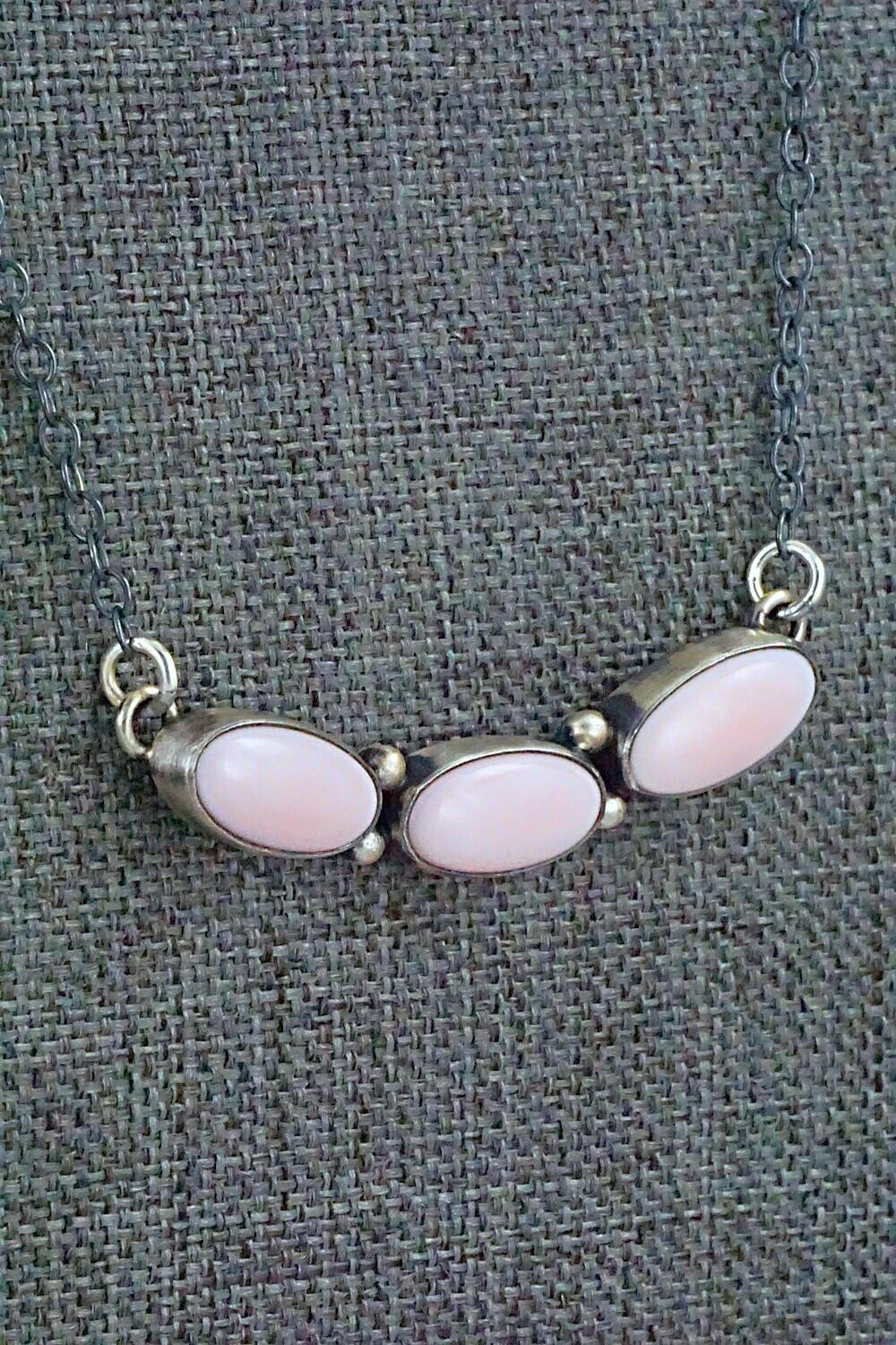 Pink Conch Shell & Sterling Silver Necklace - Loretta Delgarito - Image 4