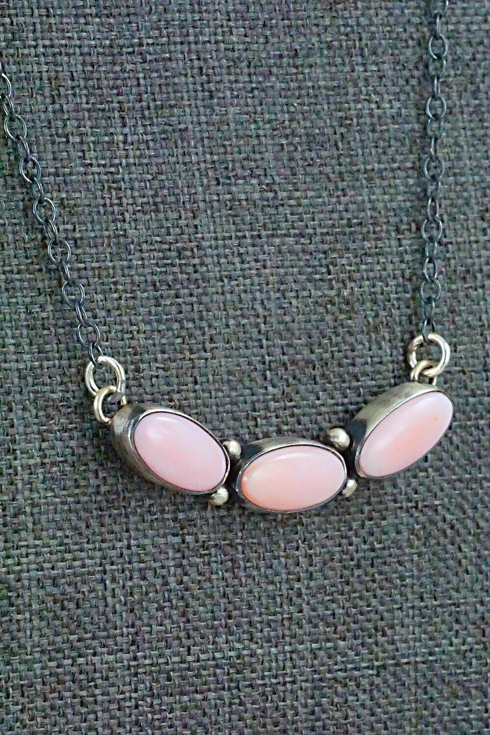 Pink Conch Shell & Sterling Silver Necklace - Loretta Delgarito - Image 3