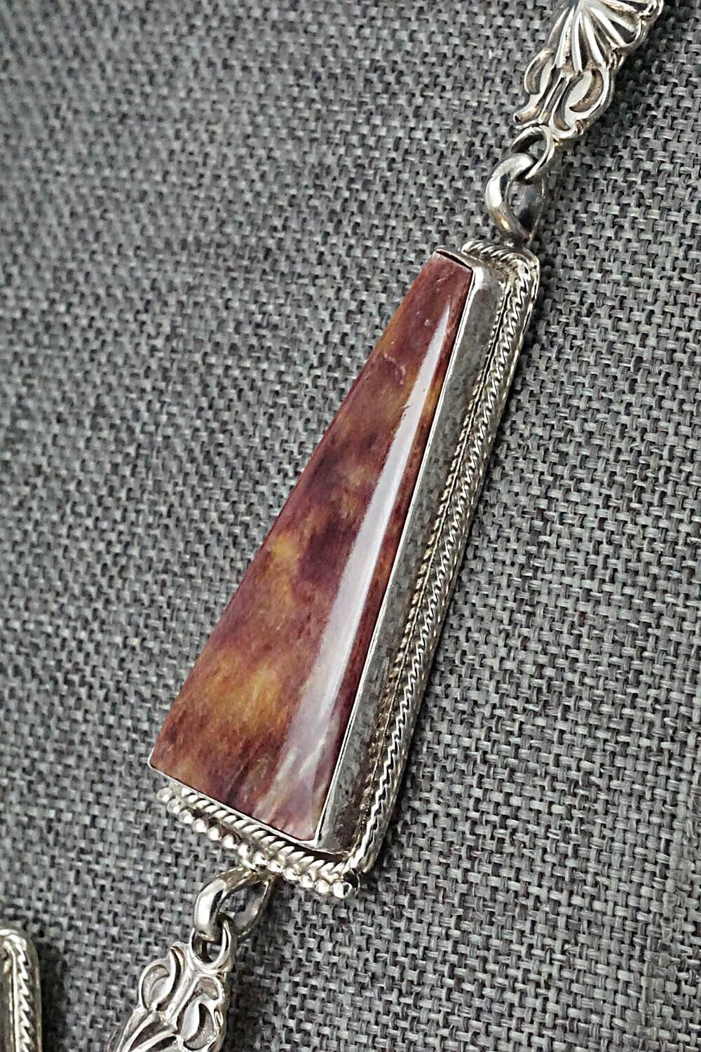 Spiny Oyster & Sterling Silver Necklace and Earrings Set - Annie Spencer - Image 8