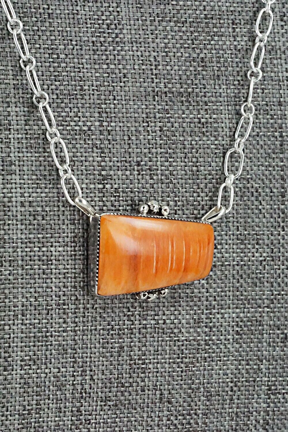 Spiny Oyster & Sterling Silver Necklace - Sheena Jack - Image 3