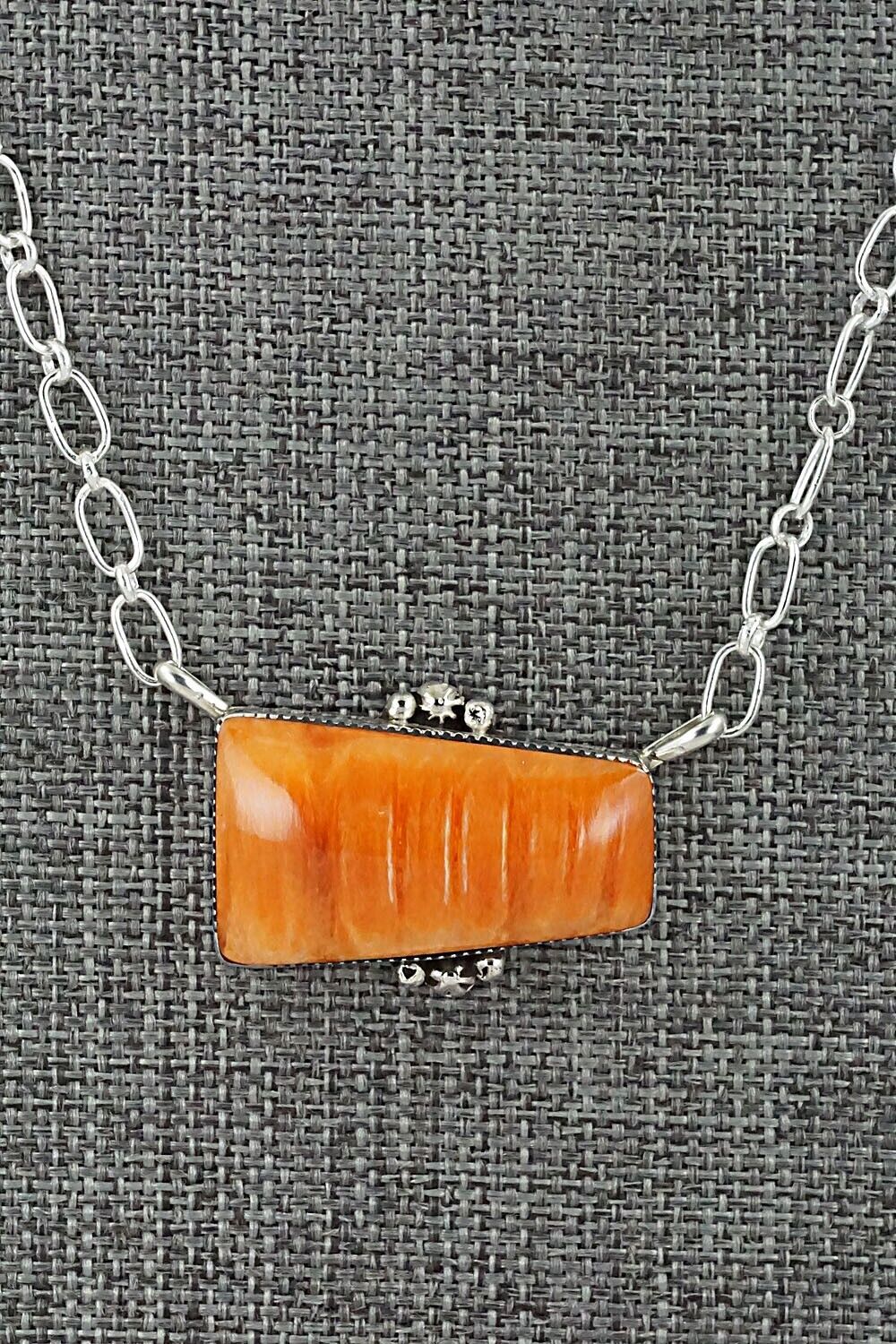 Spiny Oyster & Sterling Silver Necklace - Sheena Jack - Image 7