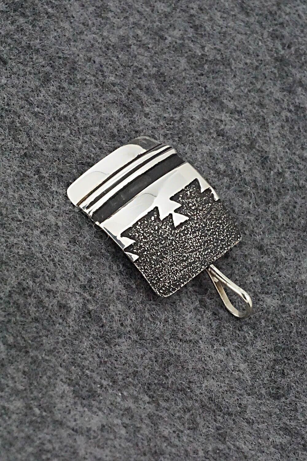 Sterling Silver Pendant - Rosita Singer - Image 3