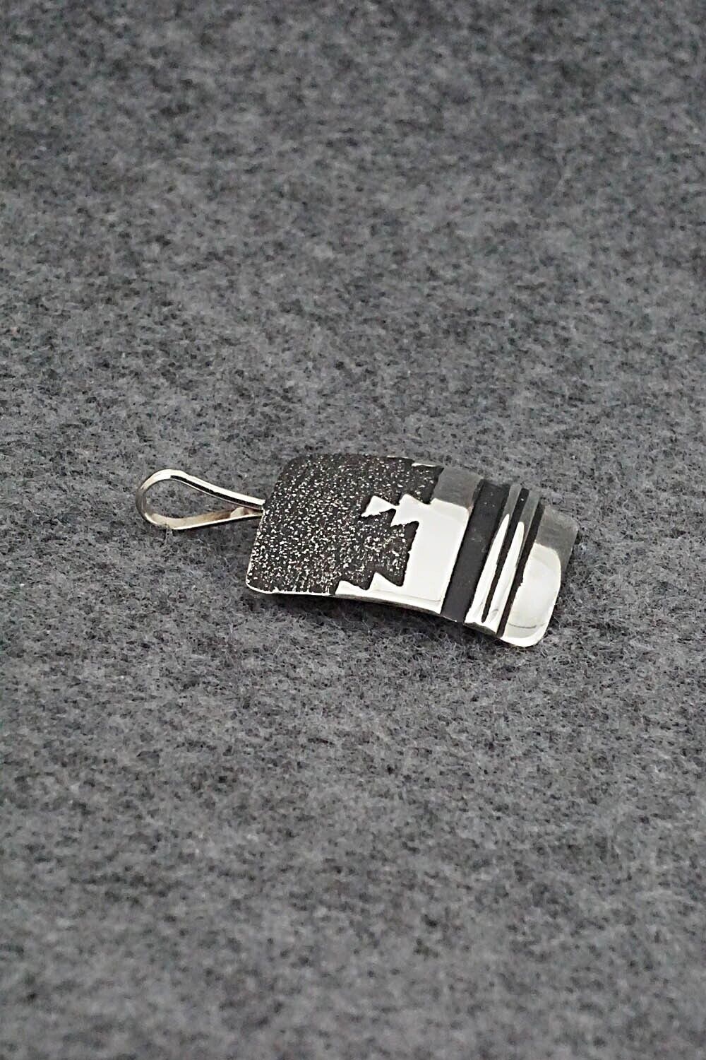 Sterling Silver Pendant - Rosita Singer - Image 5