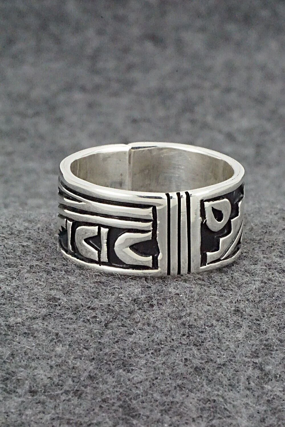 Sterling Silver Ring - Kerry Begay - Size 14.75 - Image 3