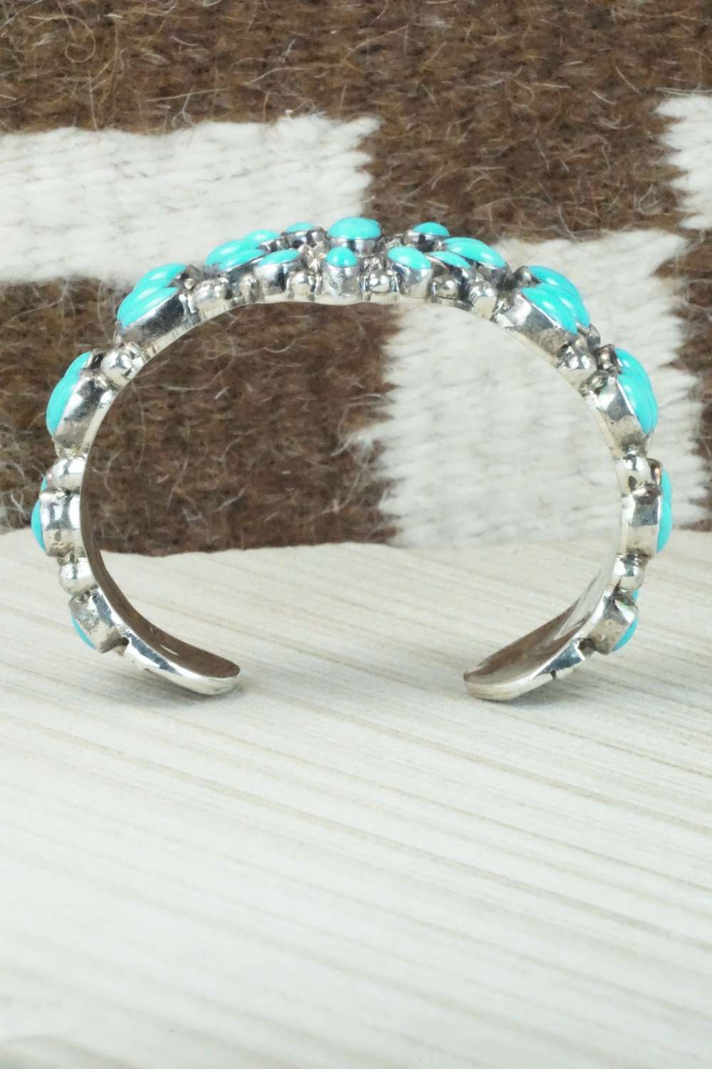 Turquoise and Sterling Silver Bracelet - Kenneth Jones - Image 11