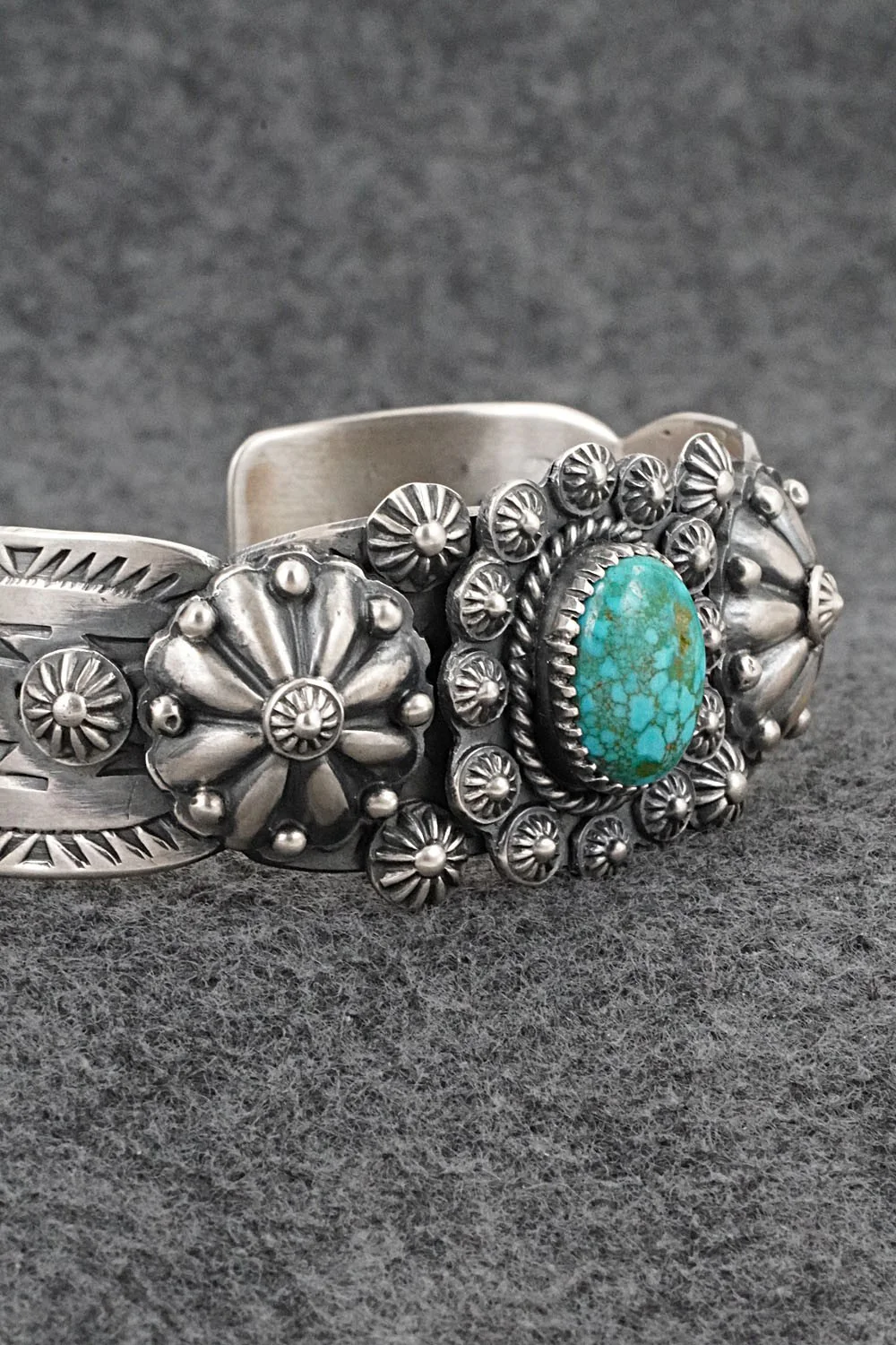 Turquoise & Sterling Silver Bracelet - Andrew Gordon - Image 7