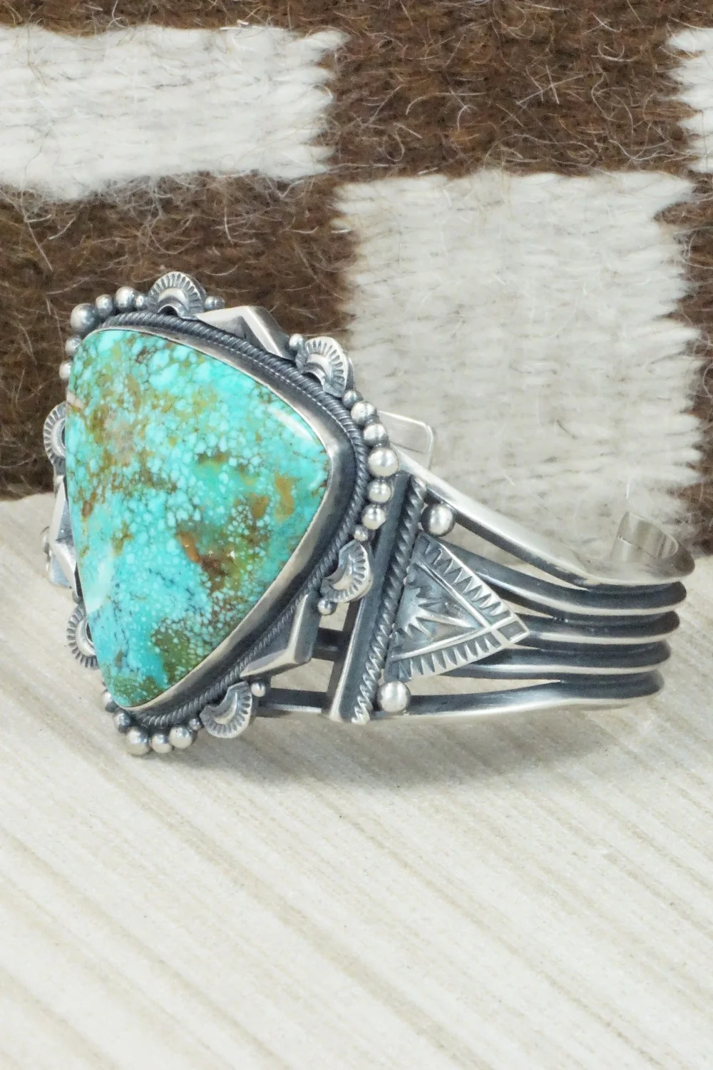Turquoise & Sterling Silver Bracelet - Derrick Gordon - Image 3