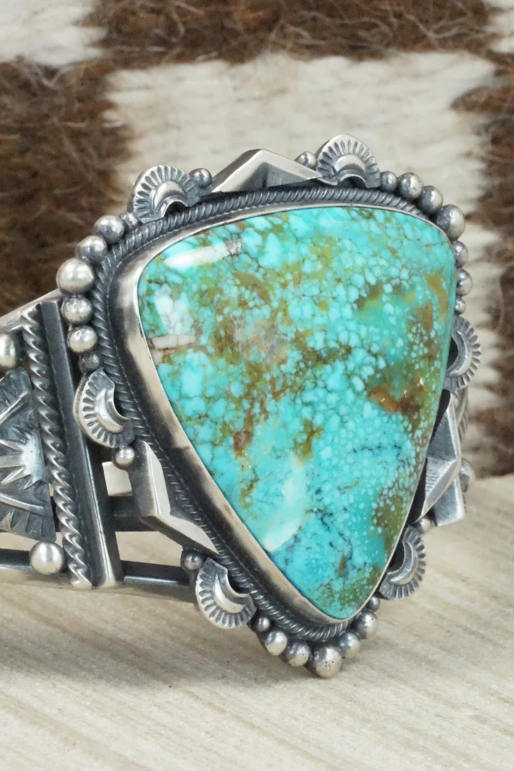Turquoise & Sterling Silver Bracelet - Derrick Gordon - Image 9