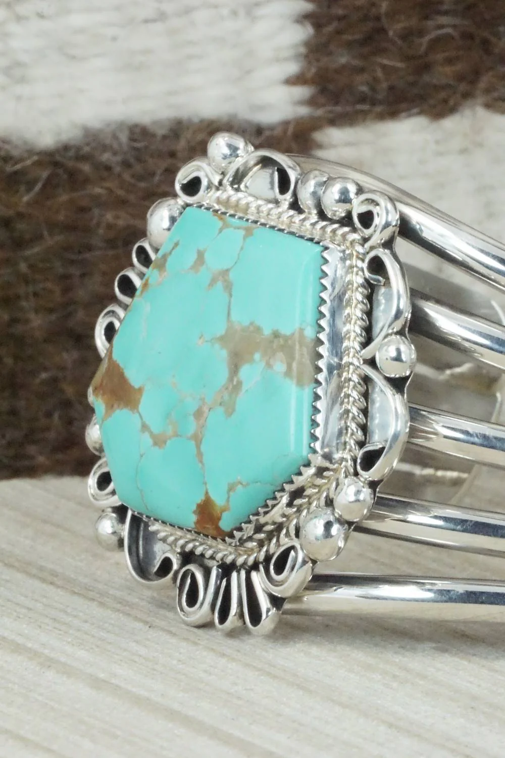 Turquoise & Sterling Silver Bracelet - Leslie Nez - Image 5