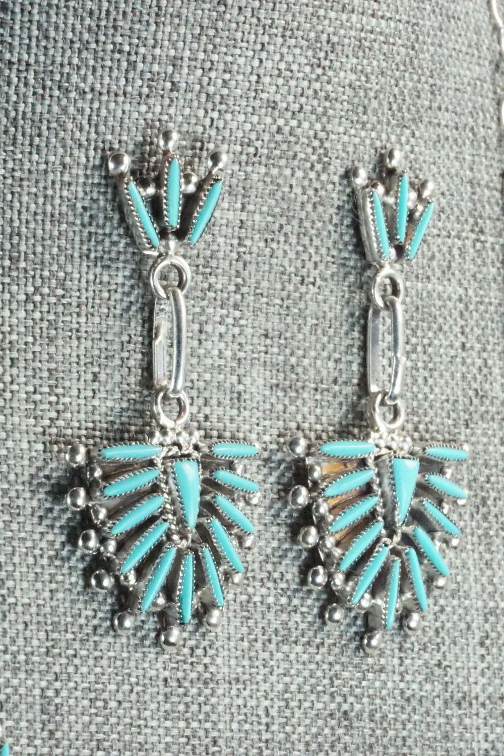 Turquoise & Sterling Silver Jewelry Set - Cordelia Waatsa - Image 7