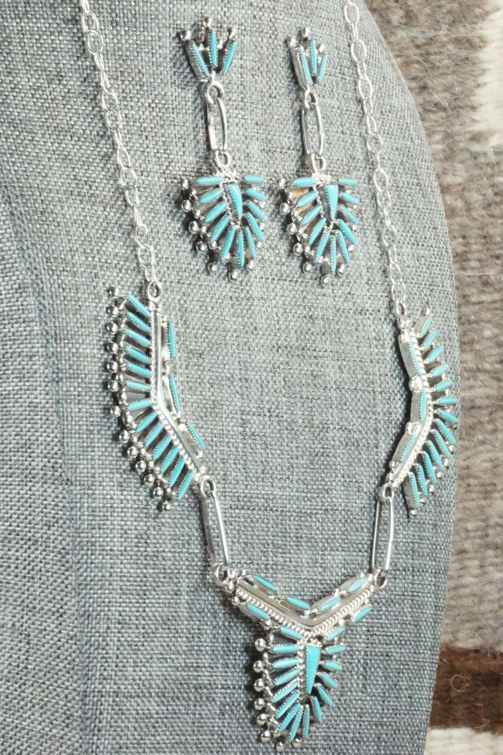 Turquoise & Sterling Silver Jewelry Set - Cordelia Waatsa - Image 8