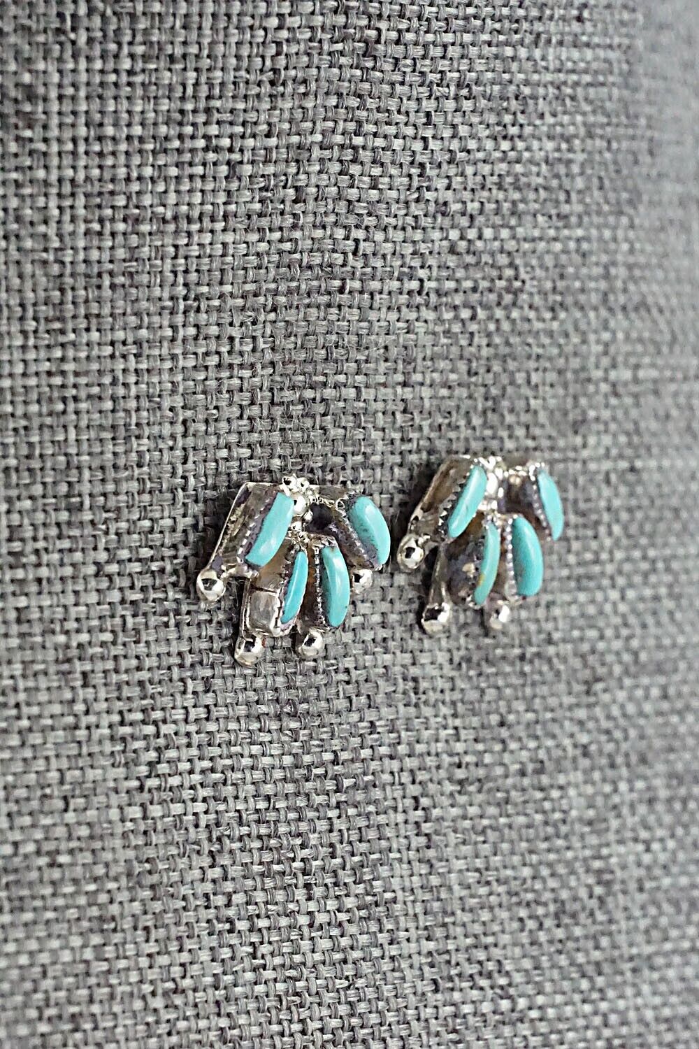 Turquoise & Sterling Silver Necklace and Earrings Set - Veronica Yawakia - Image 10