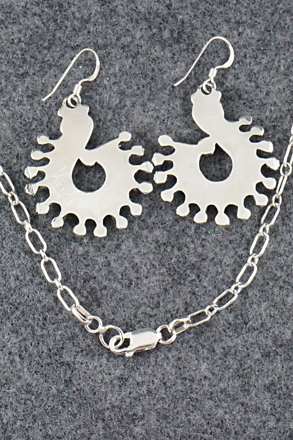 Turquoise & Sterling Silver Necklace Set - Kevin Leekity - Image 12