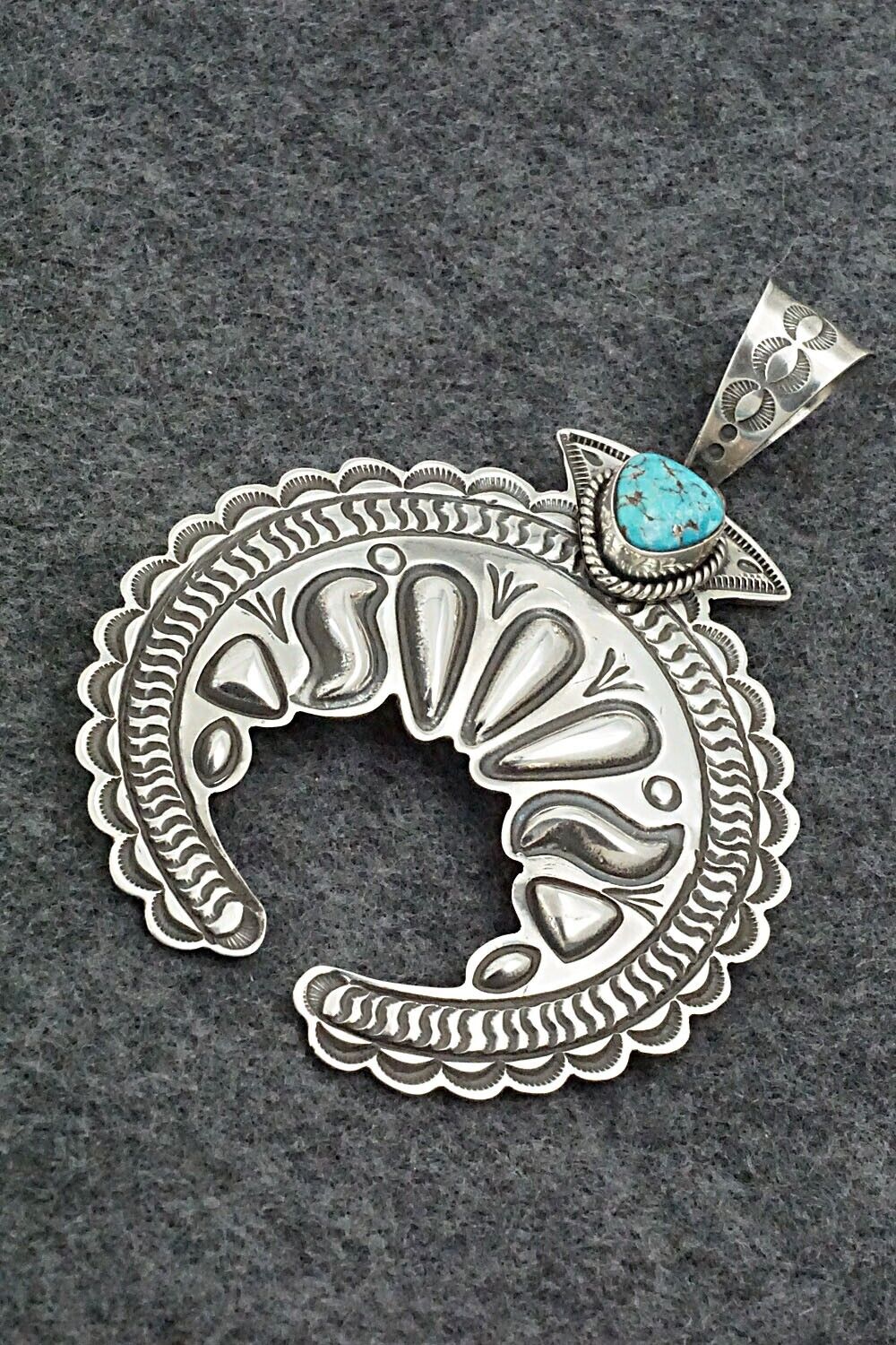 Turquoise & Sterling Silver Pendant - Alex Sanchez - Image 5