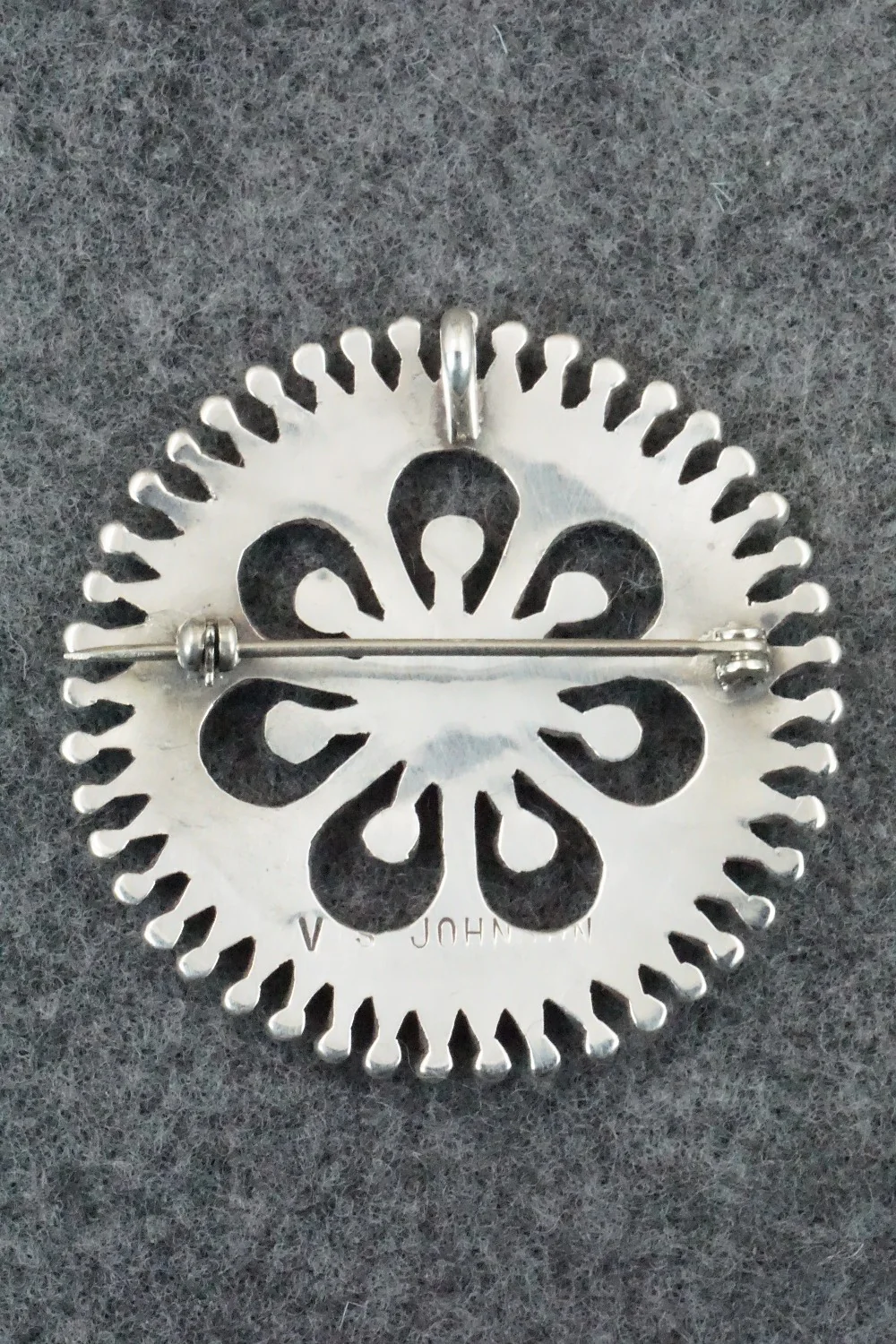 Turquoise & Sterling Silver Pendant/ Pin - Vincent Johnson - Image 3