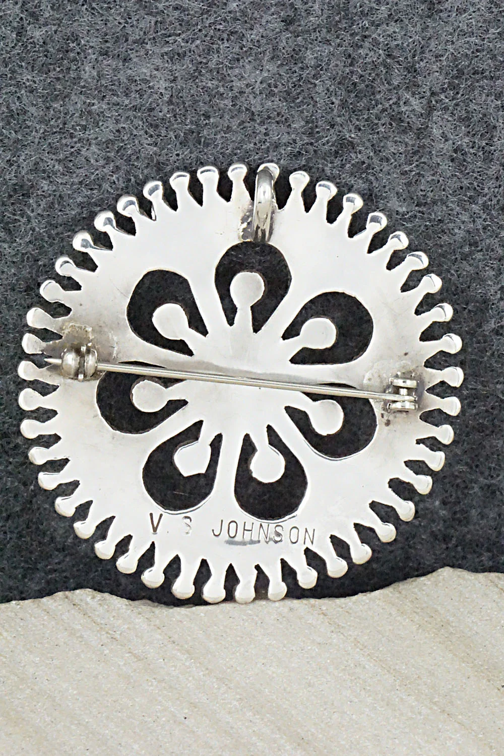 Turquoise & Sterling Silver Pendant/Pin - Vincent Johnson - Image 5