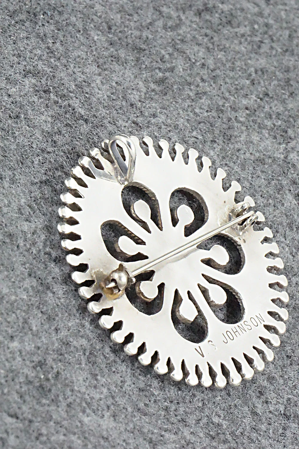 Turquoise & Sterling Silver Pendant/Pin - Vincent Johnson - Image 6