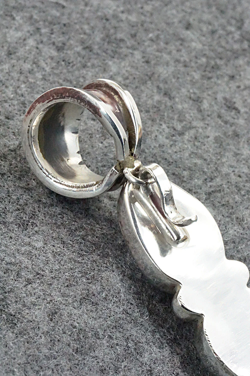 Turquoise & Sterling Silver Pendant - Rick Martinez - Image 10