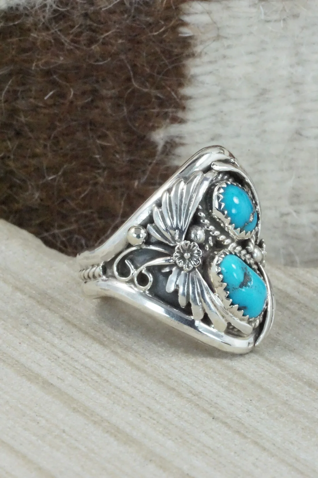 Turquoise & Sterling Silver Ring - Calvin Belin - Size 13.5 - Image 7