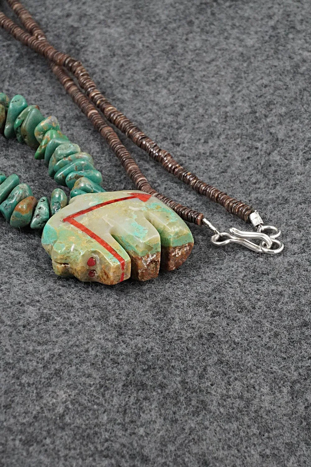 Turquoise Zuni Fetish Carving & Sterling Silver Necklace - Bernard Laiwakete - Image 9