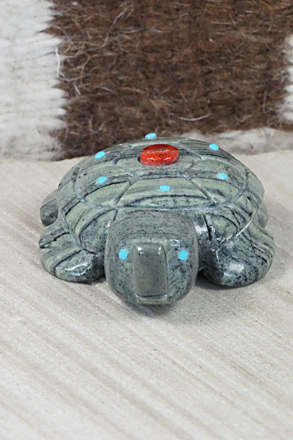 Turtle Zuni Fetish Carving - Reynold Lunasee - Image 3