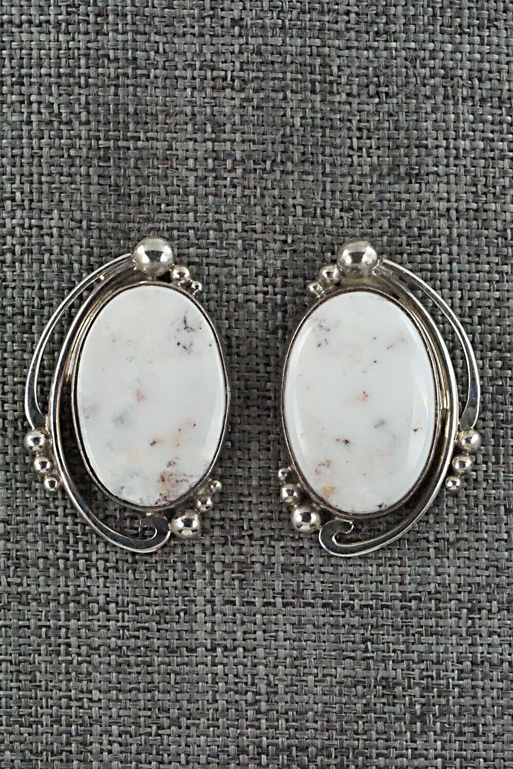 White Buffalo & Sterling Silver Necklace Set - Oliver Smith - Image 8